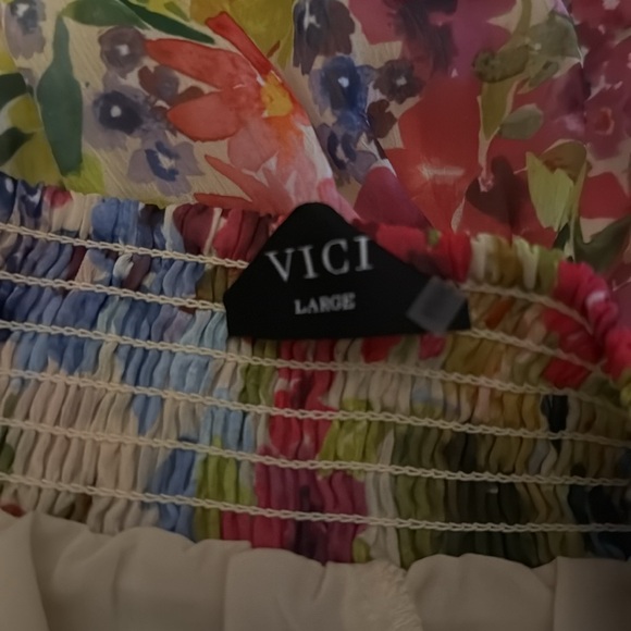 Vici Astoria Floral Mini with Tie Detail Size Large NWOT - Picture 8 of 9